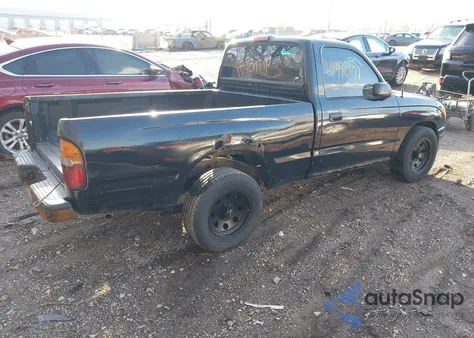 1996 Toyota Tacoma z USA, uszkodzony, nr VIN 4TANL42N9TZ174240